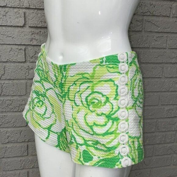 Lilly Pulitzer LIZA Heartbreaker Women Green & White Textured Floral Shorts Size - Picture 5 of 15
